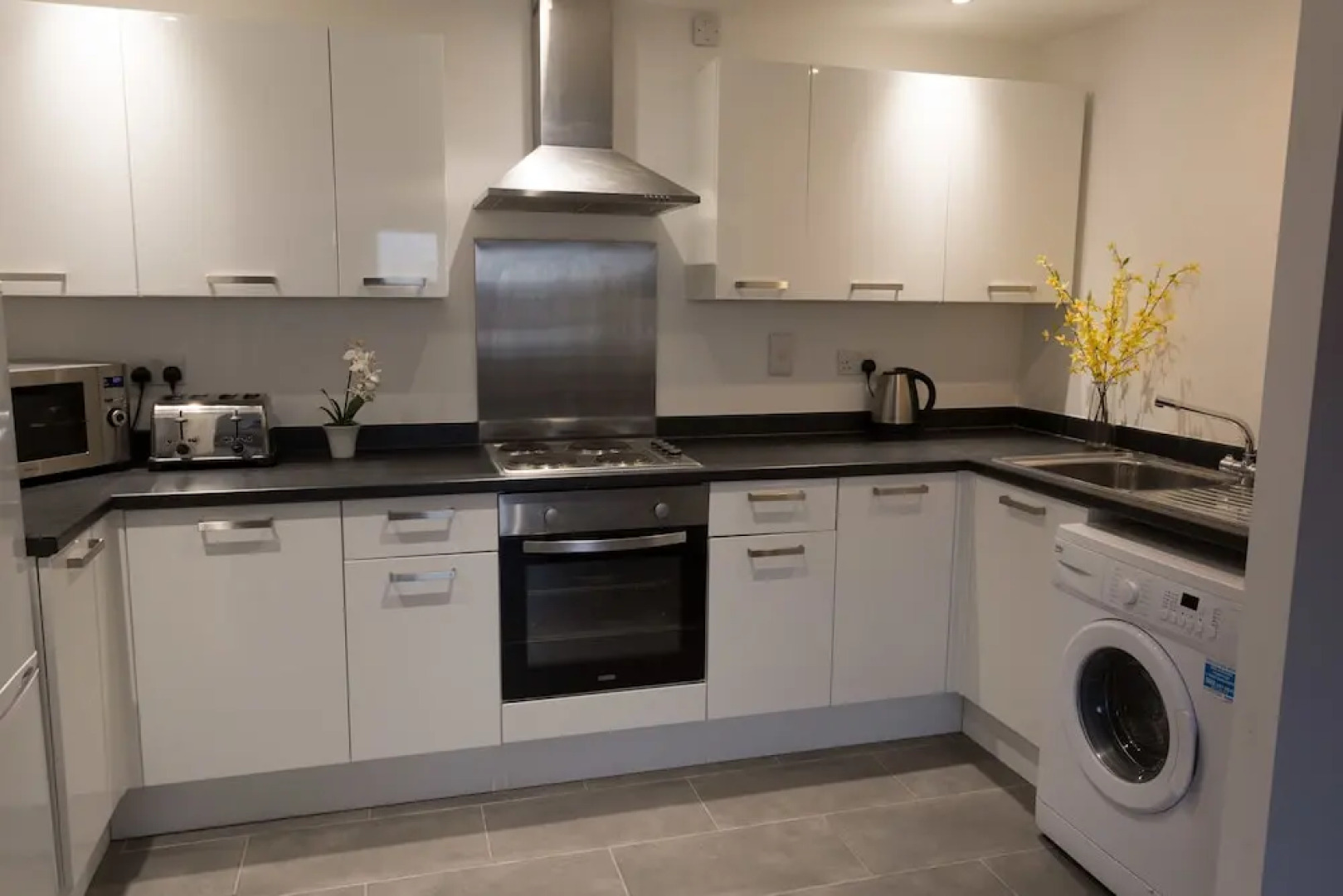 Meridian Apartments - Southend