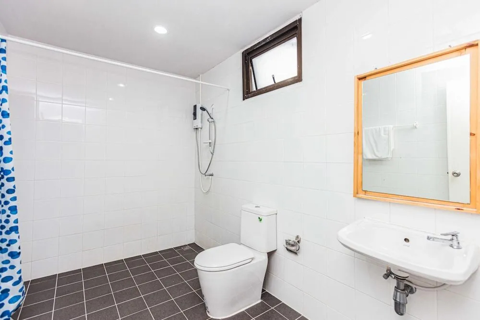 Oyo 435 Frame Residence