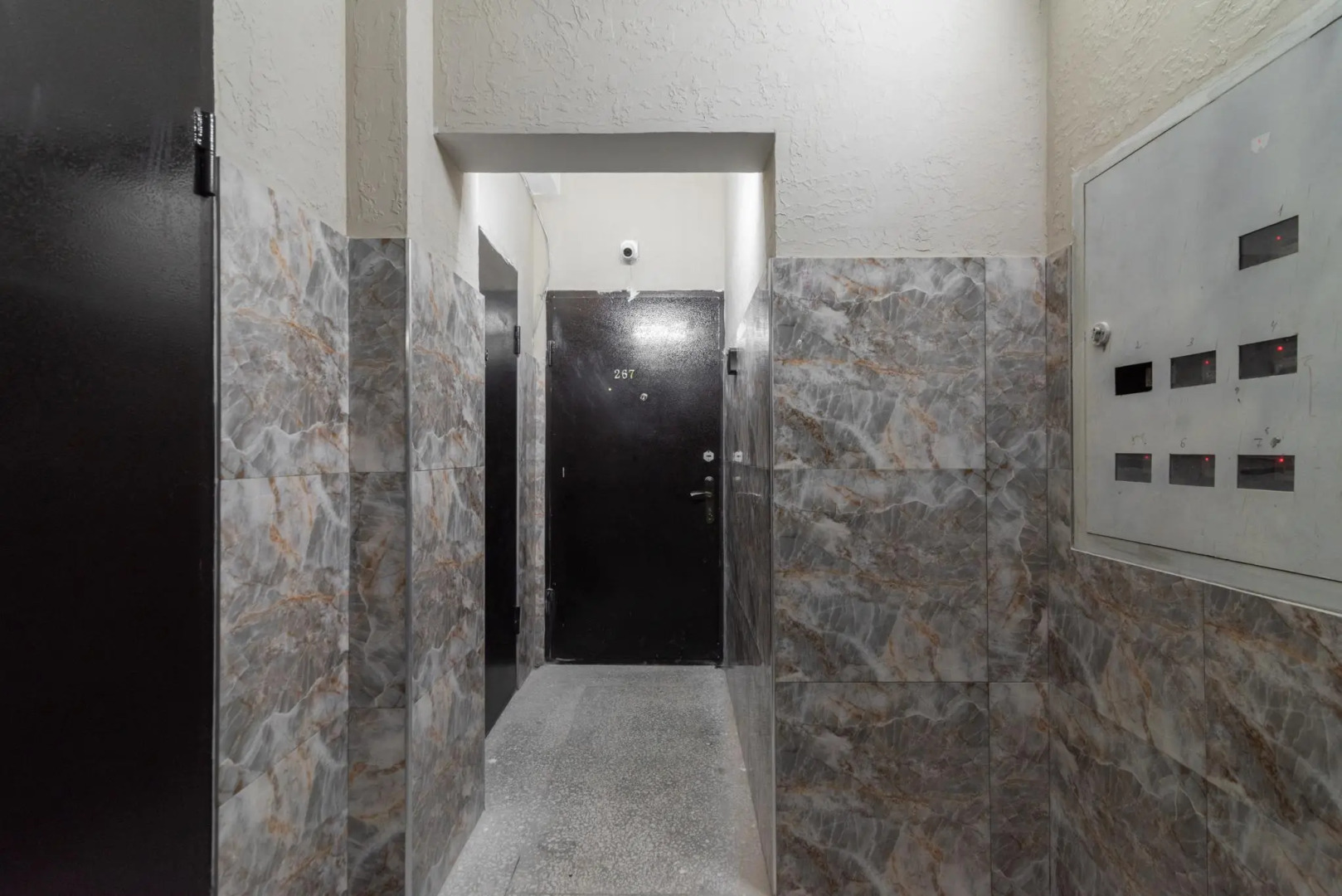 Bon voyage на улице Даниялова