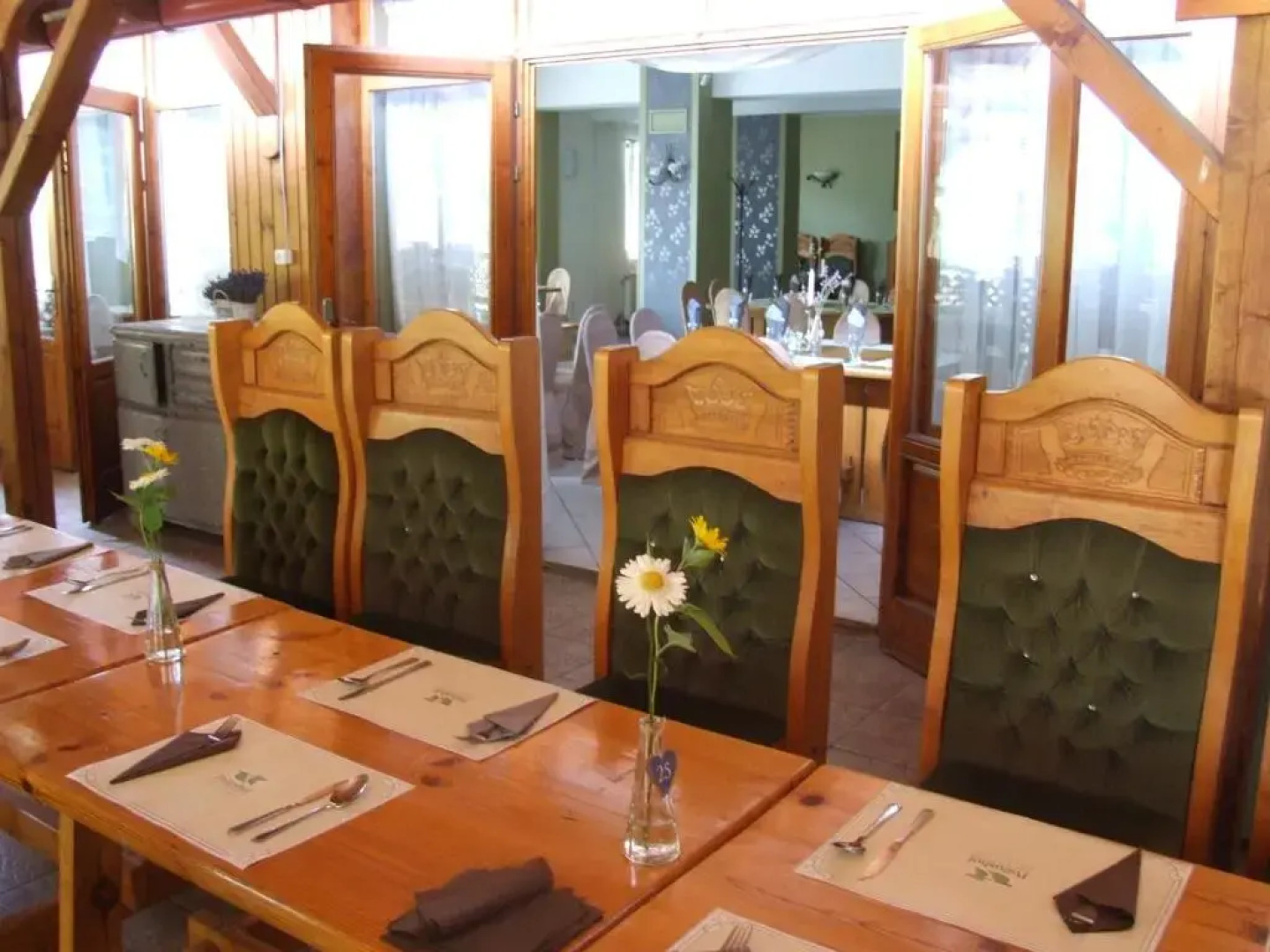 Pollushof Panzió és Étterem