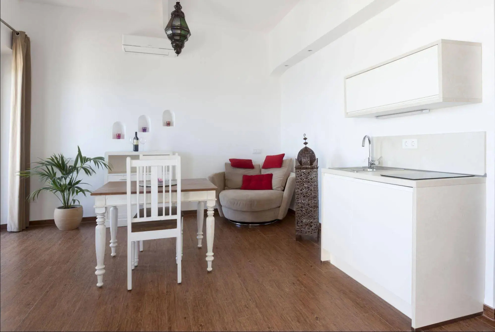 La Residencia Tarifa
