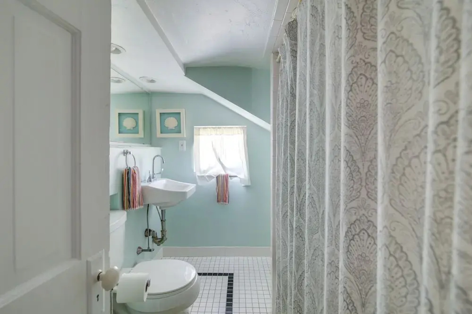 Charming Scituate Home w/ Deck - Walk to Beaches!