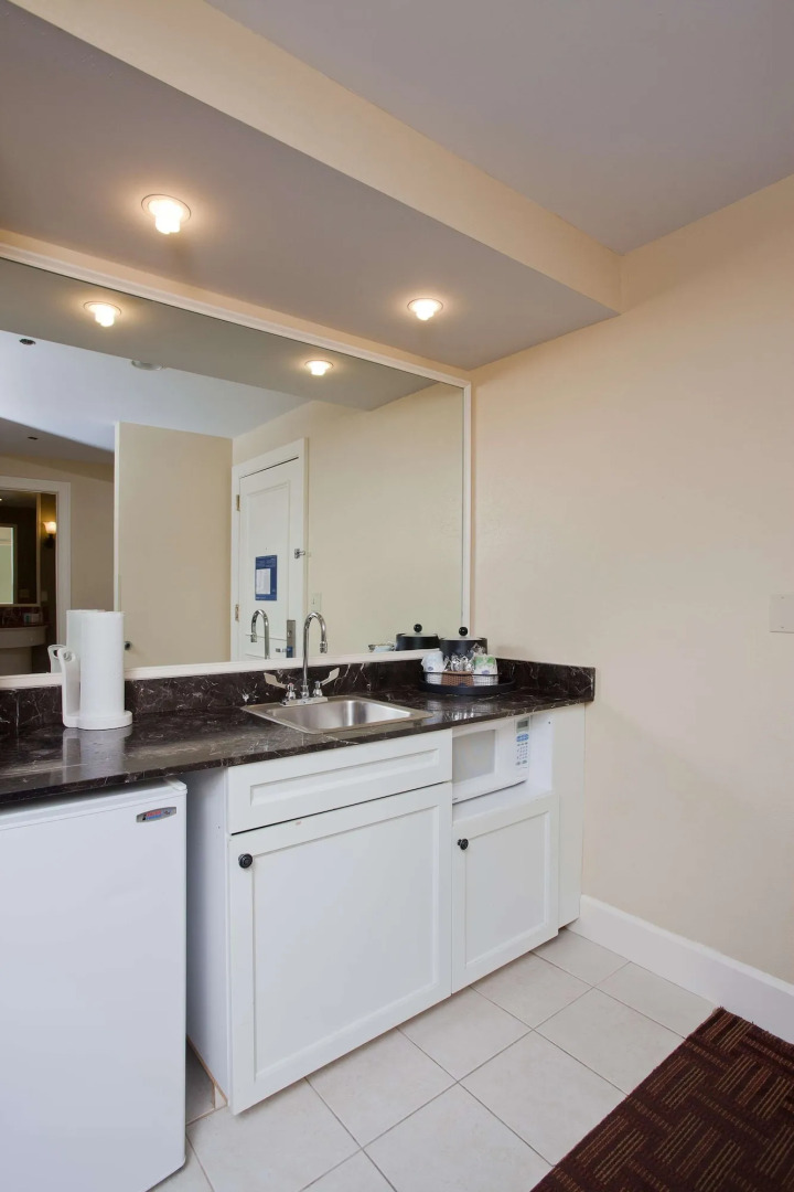 Hampton Inn & Suites Stamford