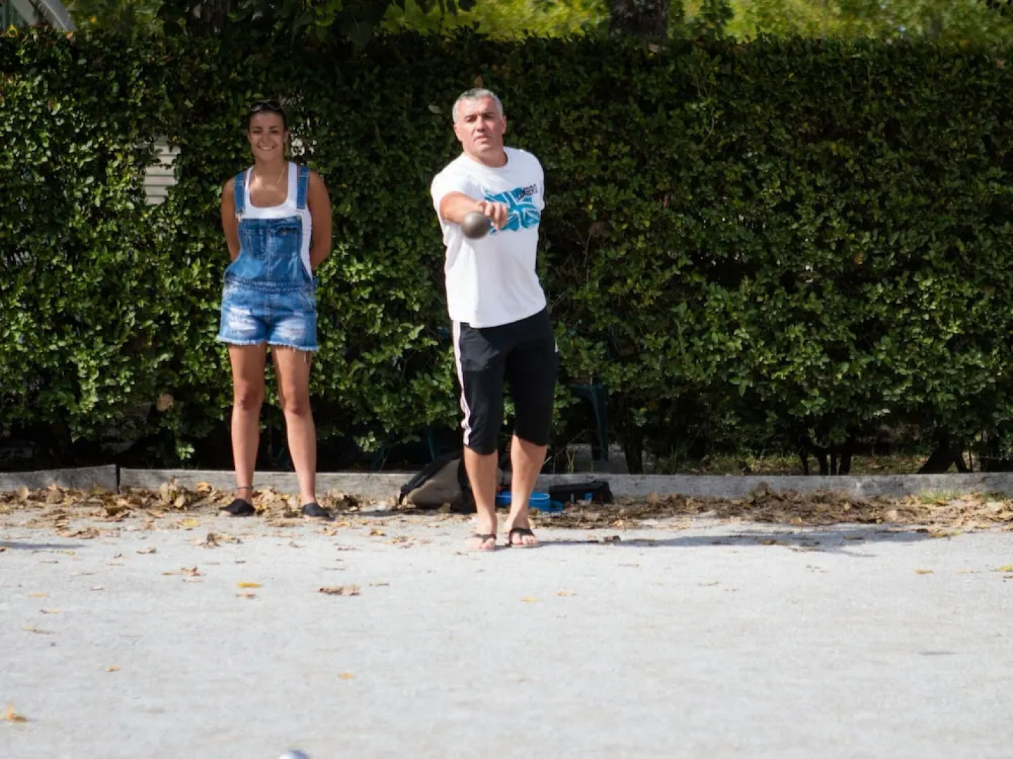 Cozy Mobile Home With a Covered Terrace 800 m From the Beach