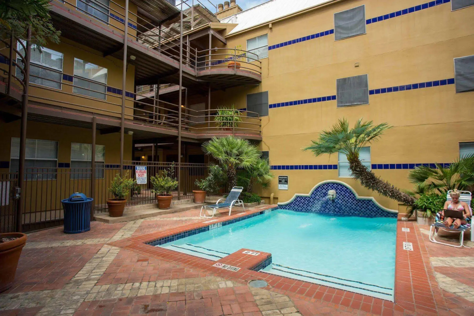 Residences at The Railyards - Downtown Austin