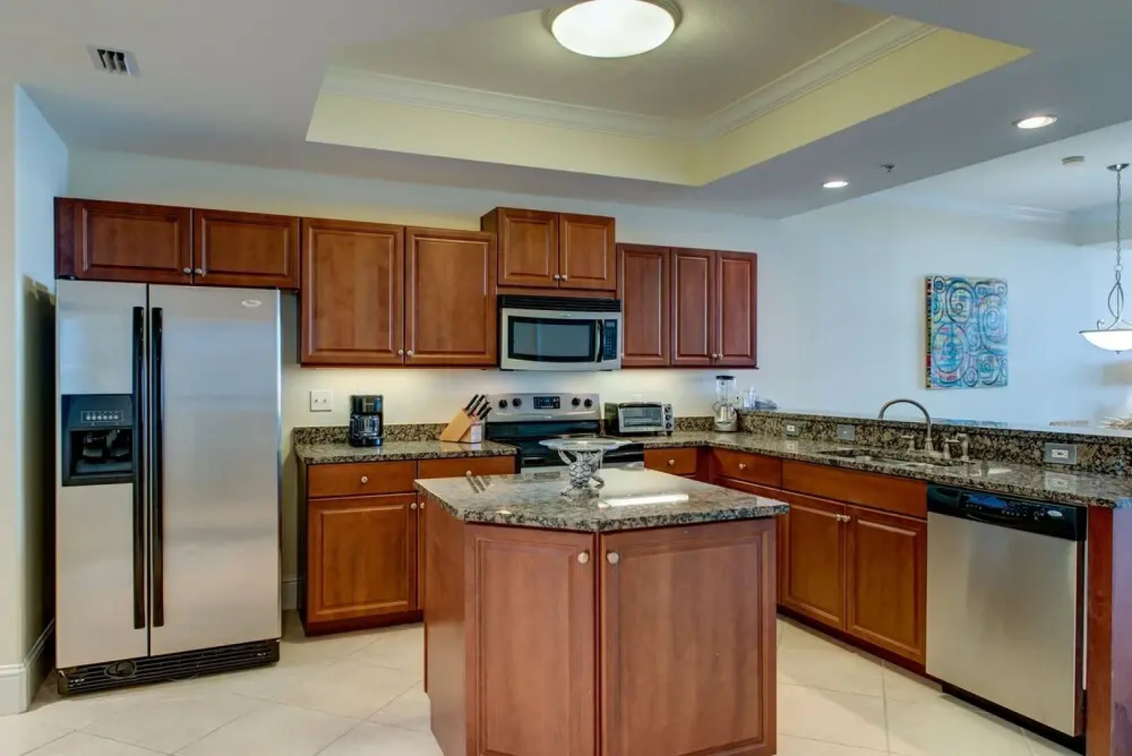 Holiday Isle Unit #307 - Gulf Front! No Roads To Cross. Covered Parking, Fitness Center, Tennis Courts, And Wifi 3 Bedroom Condo by Redawning