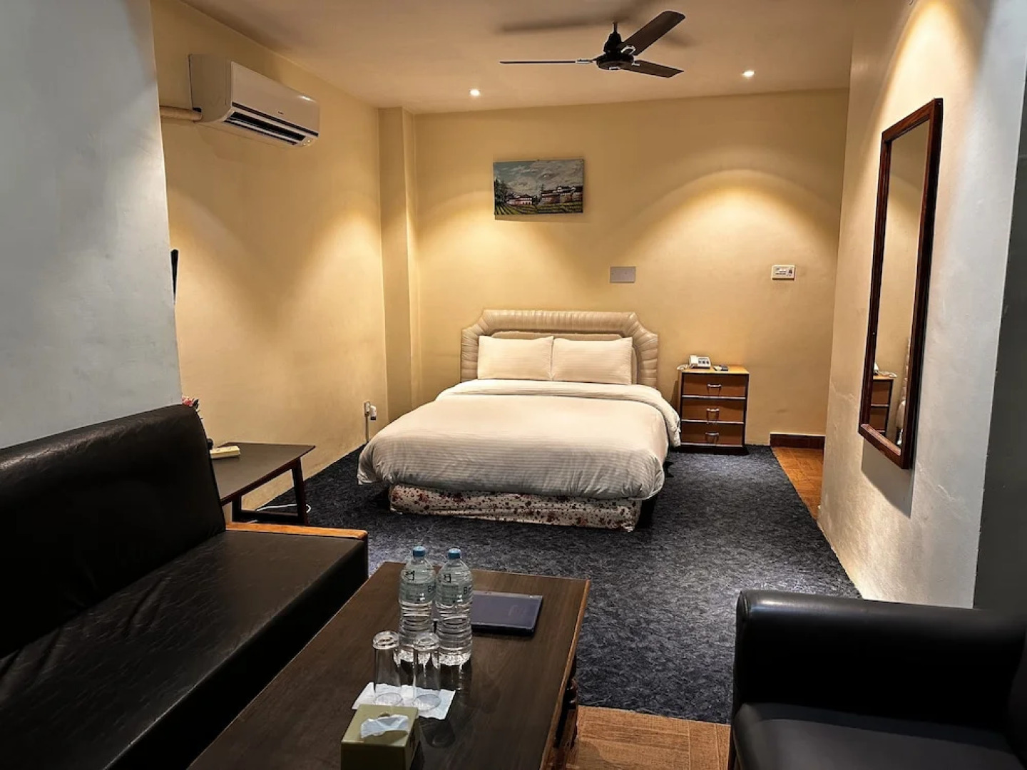 Siddhartha Hotel, Tikapur