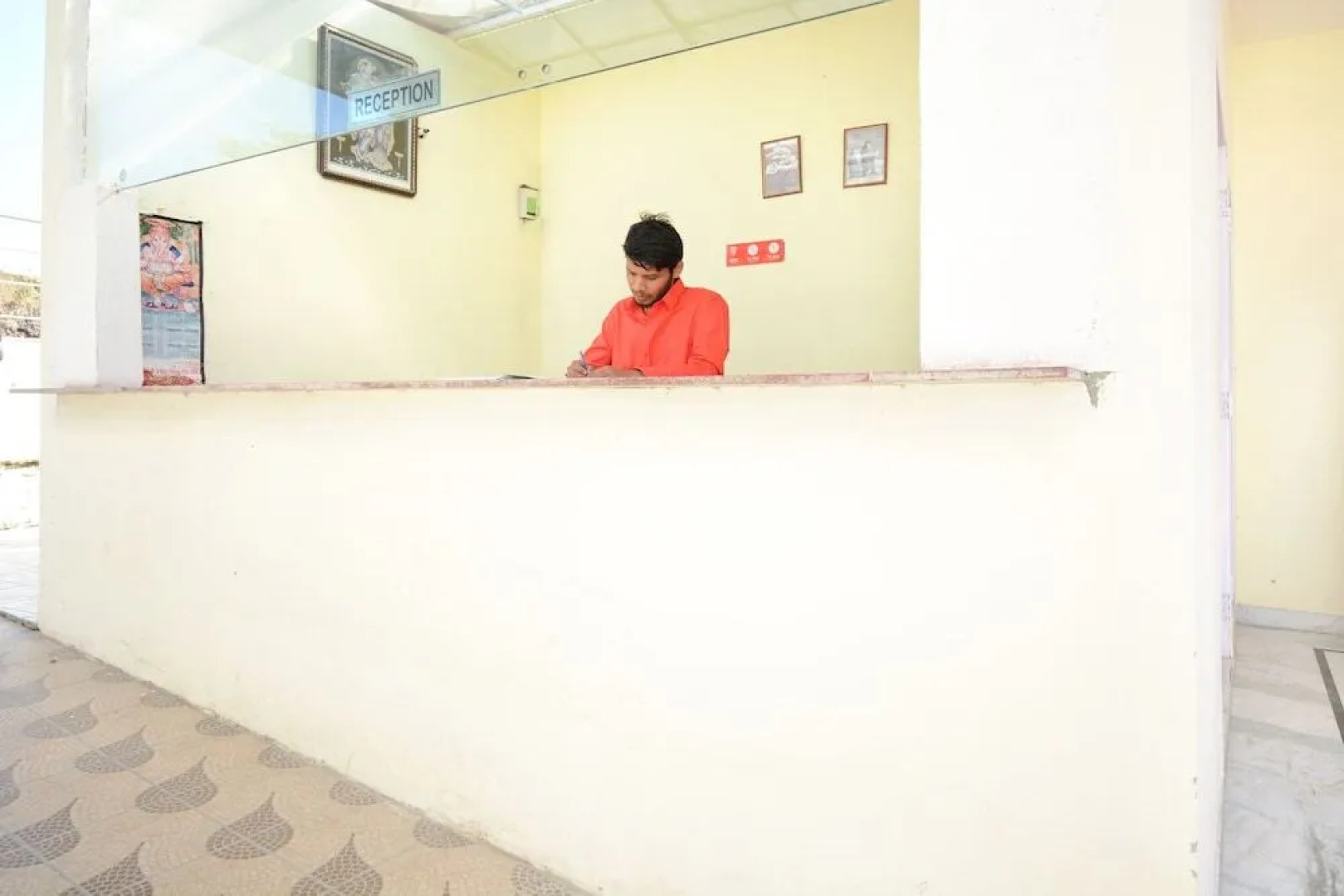 Oyo 29284 Nirvana Cottages