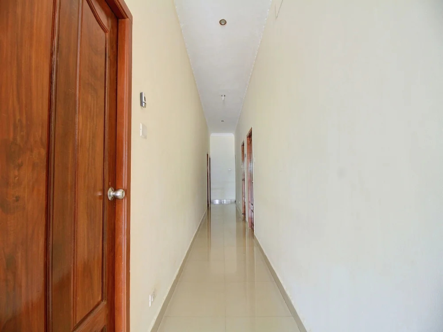 OYO 13009 Whitesands Guest House