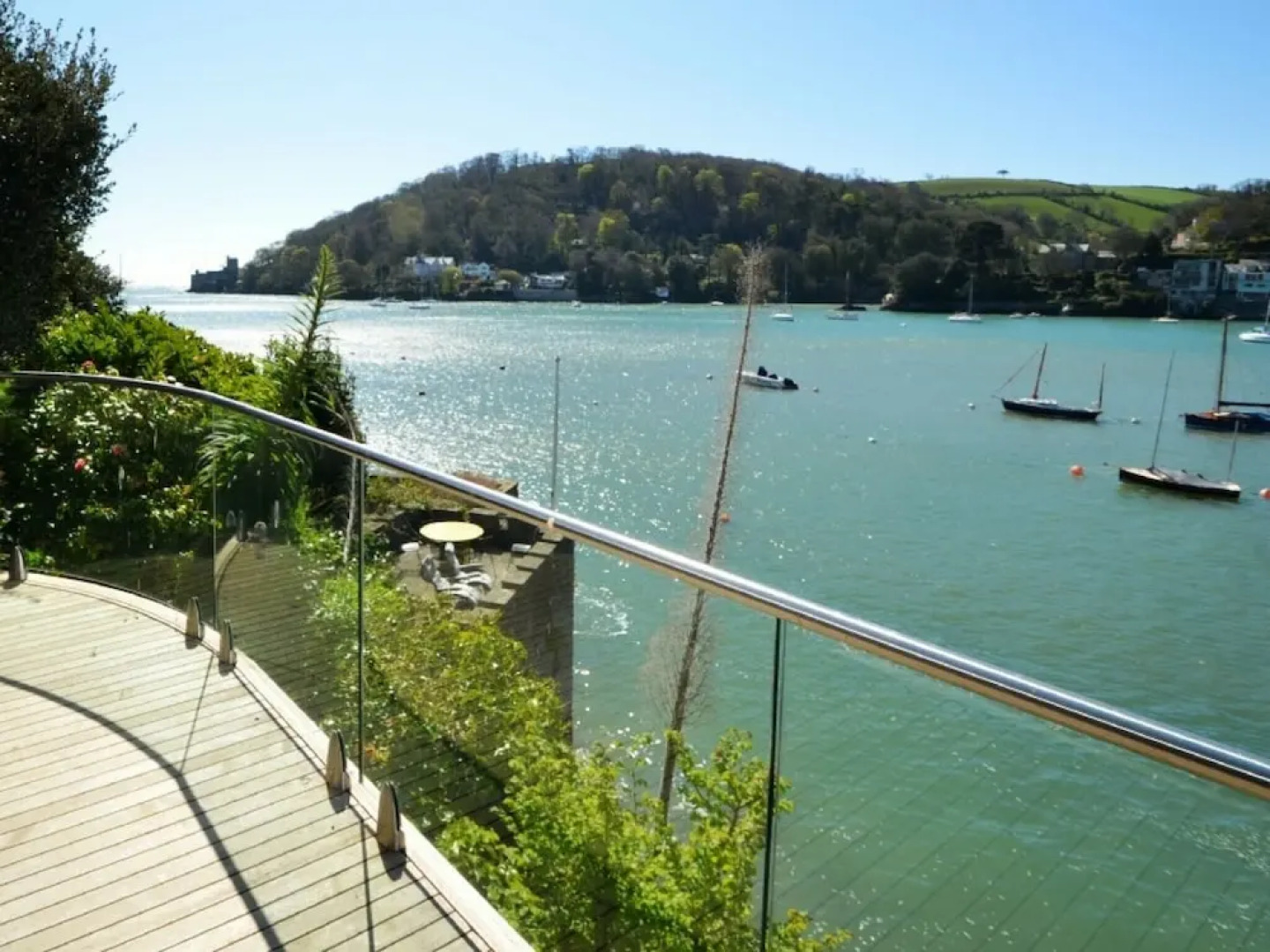 Luxury Holiday Home Just Outside Kingswear, With Beautiful View Over the Water