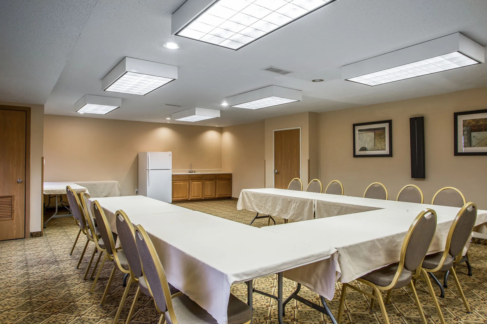 MainStay Suites Cedar Rapids