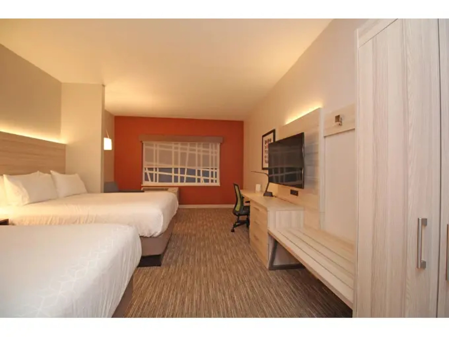 Holiday Inn Express & Suites Ocala by IHG