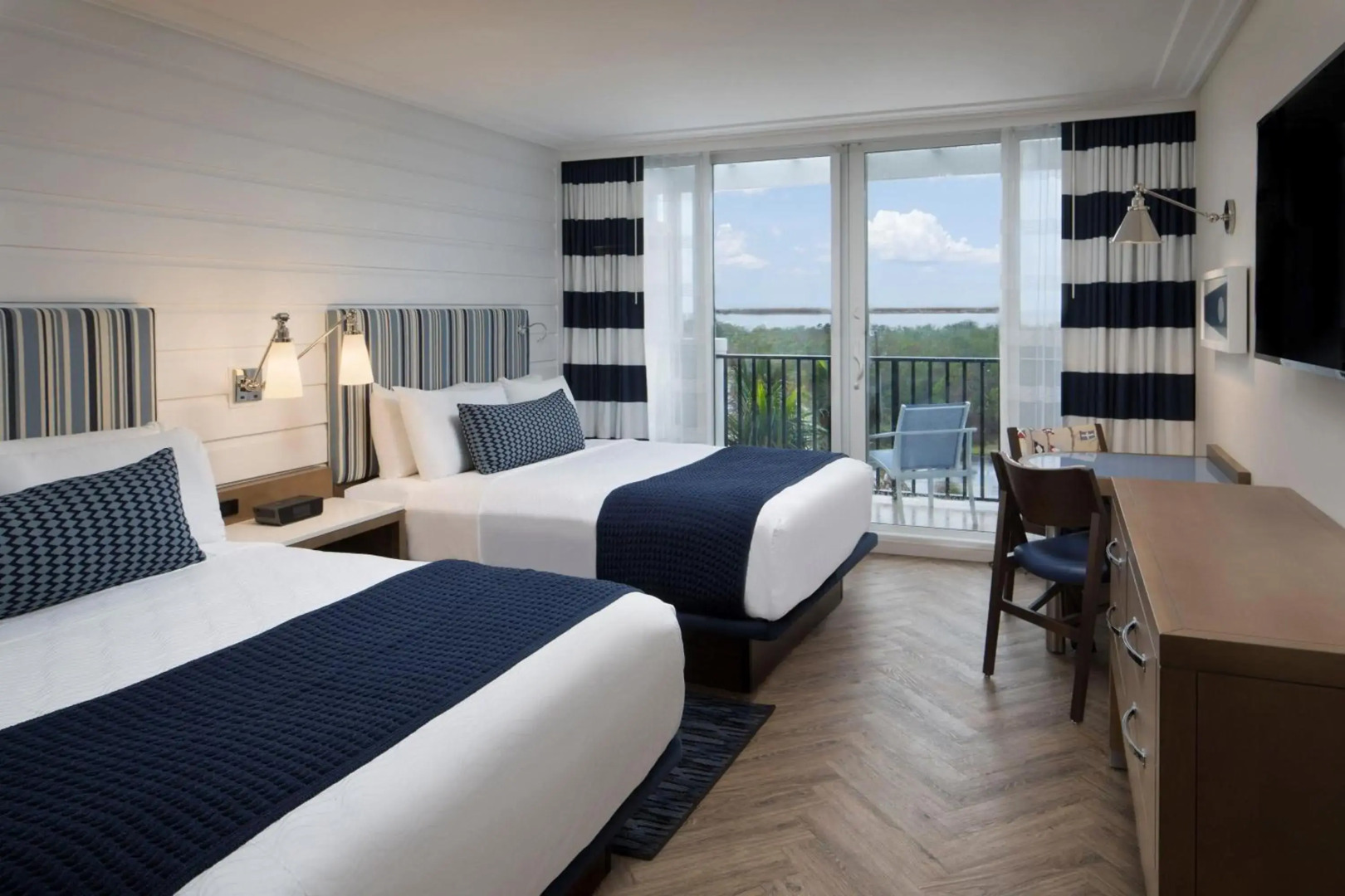 Hutchinson Shores Resort & Spa