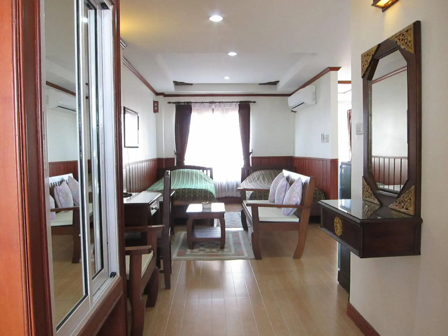 Baanrabiangmai Hotel