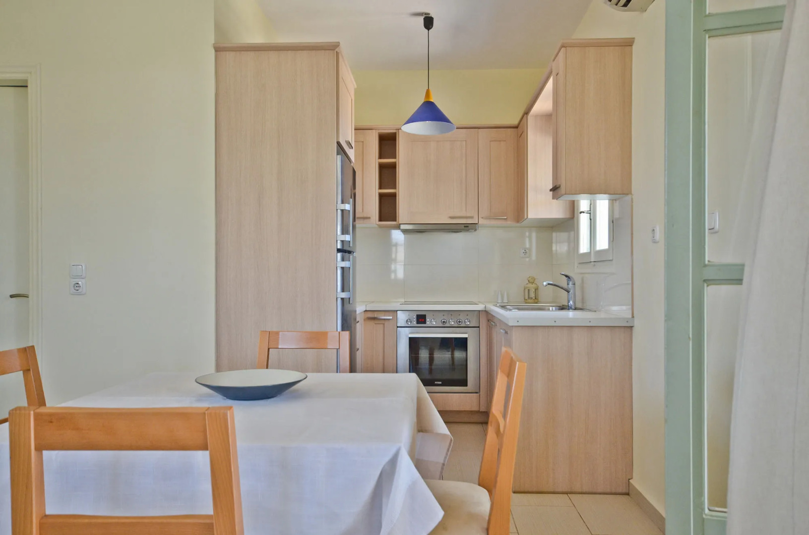 Ydreos Studios & Apartments