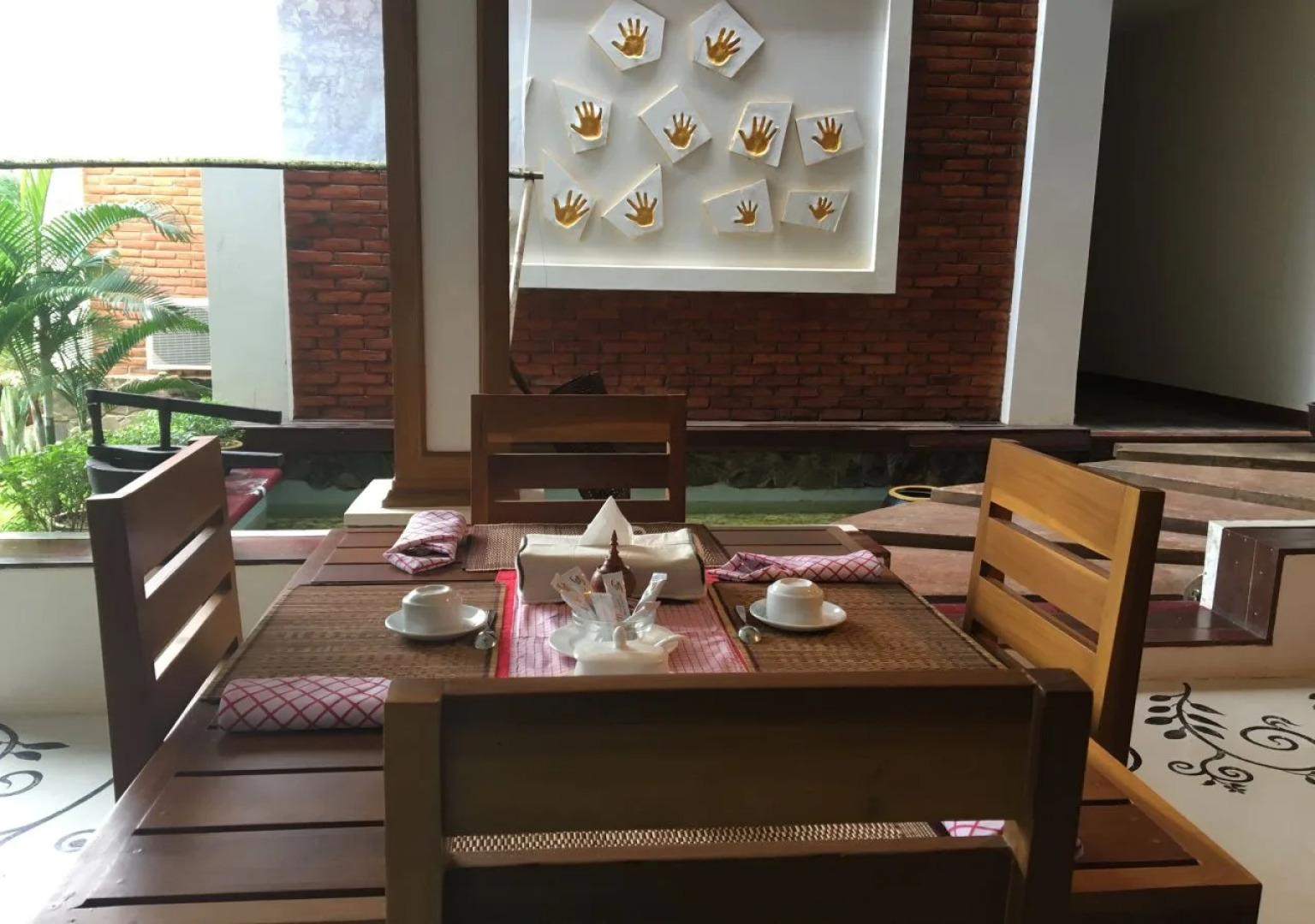 Hotel Queen Jamadevi