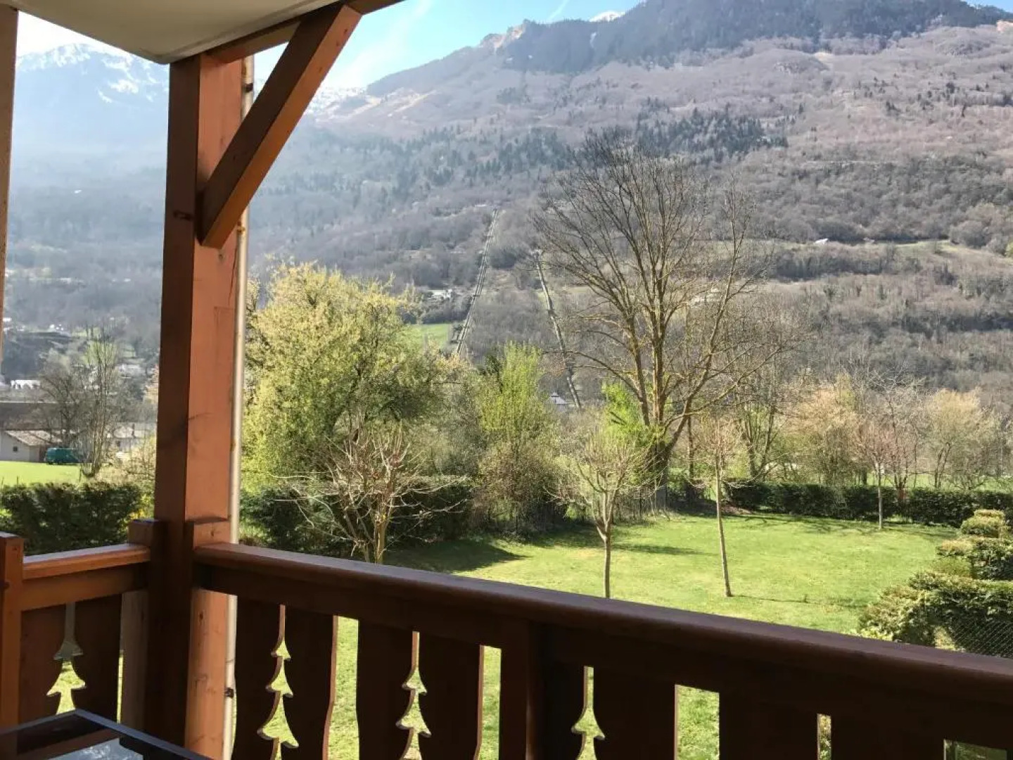 Appartement tt confort au cœur des montagnes avec vue sur les montagnes wifi