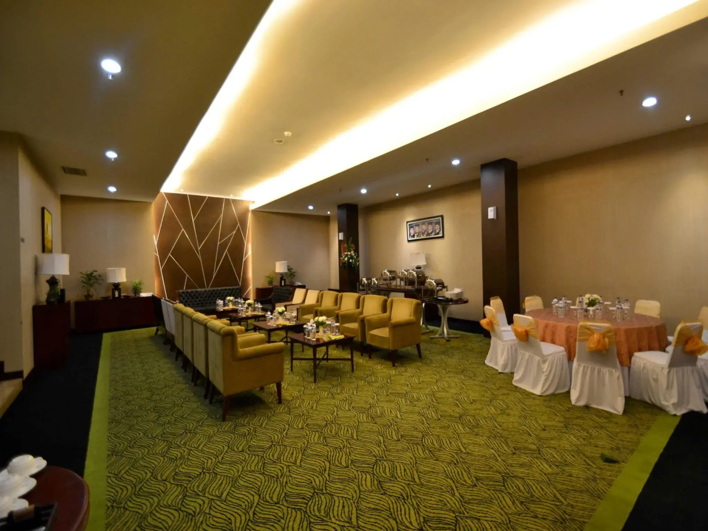 IPB Hotel And Convention Center