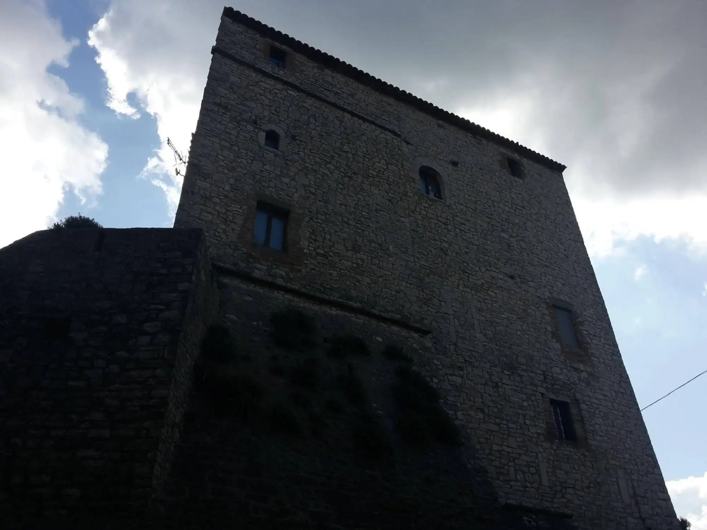 Castello Izzalini Todi Resort