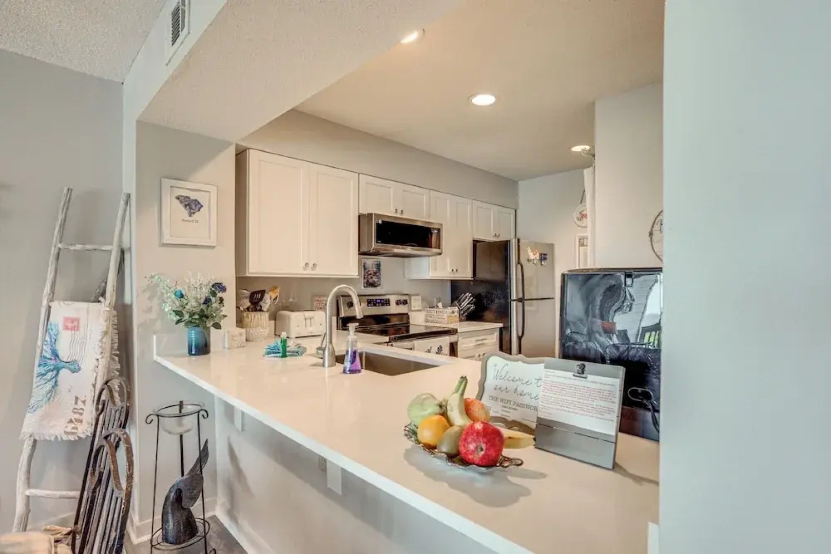 St Helena Island Condo - 1/2 Mi to Beach