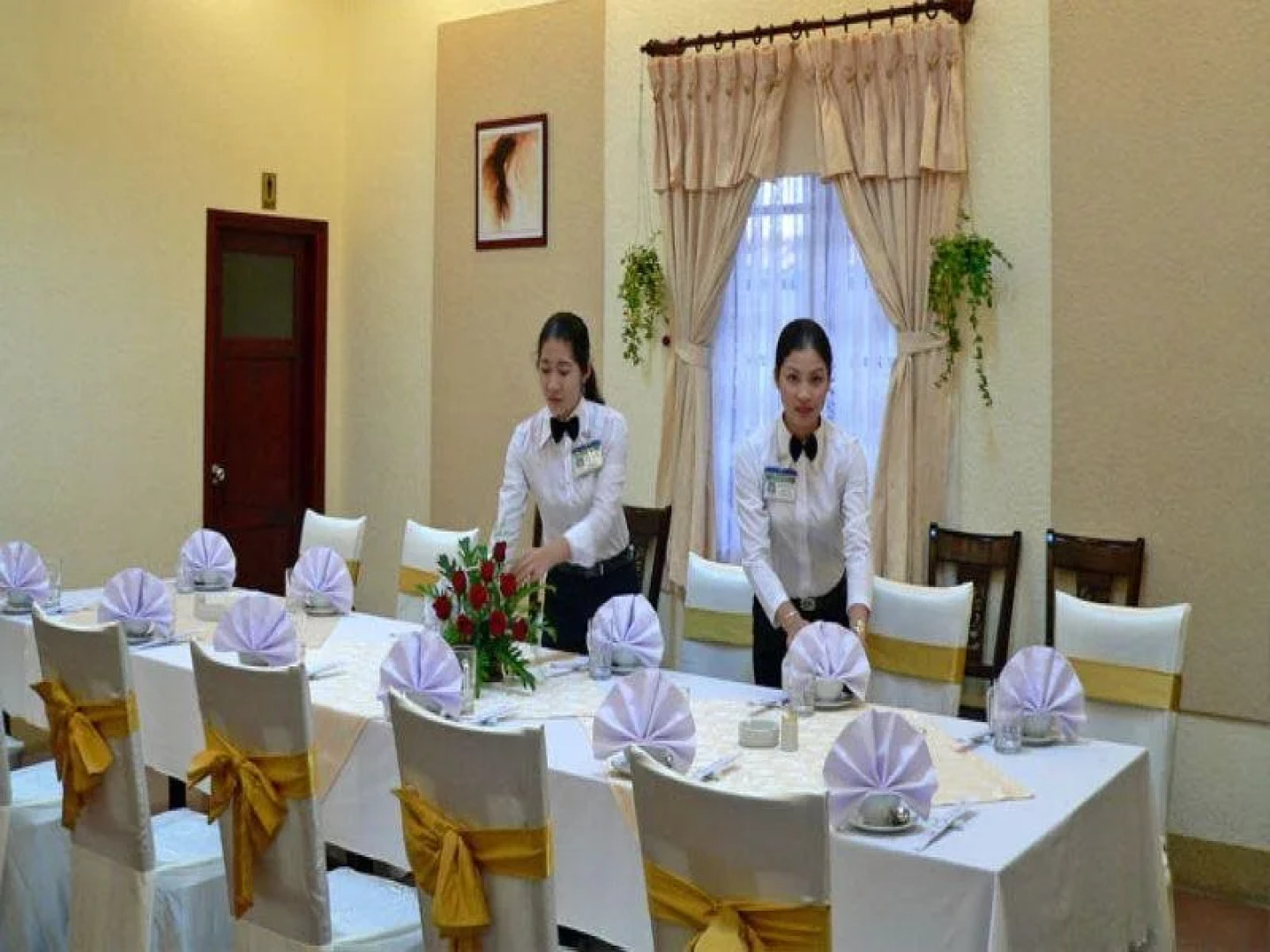 Hoa Binh 2 Hotel