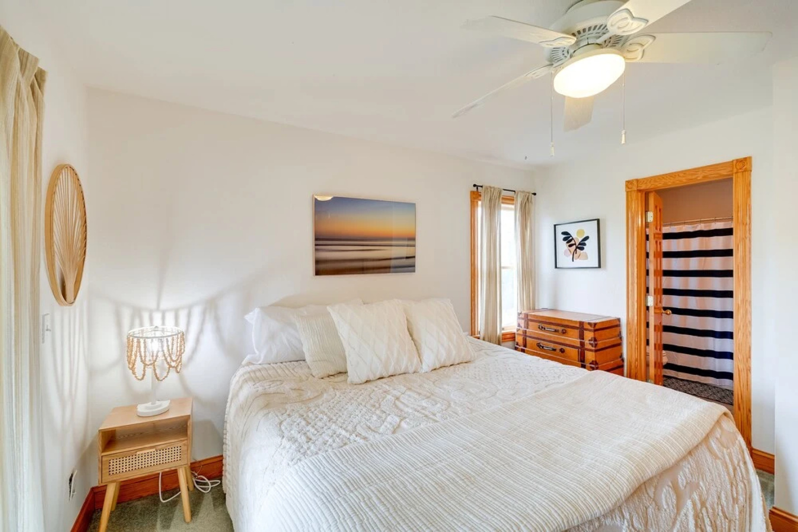 Waterfront Outer Banks Home w/ Beach Access