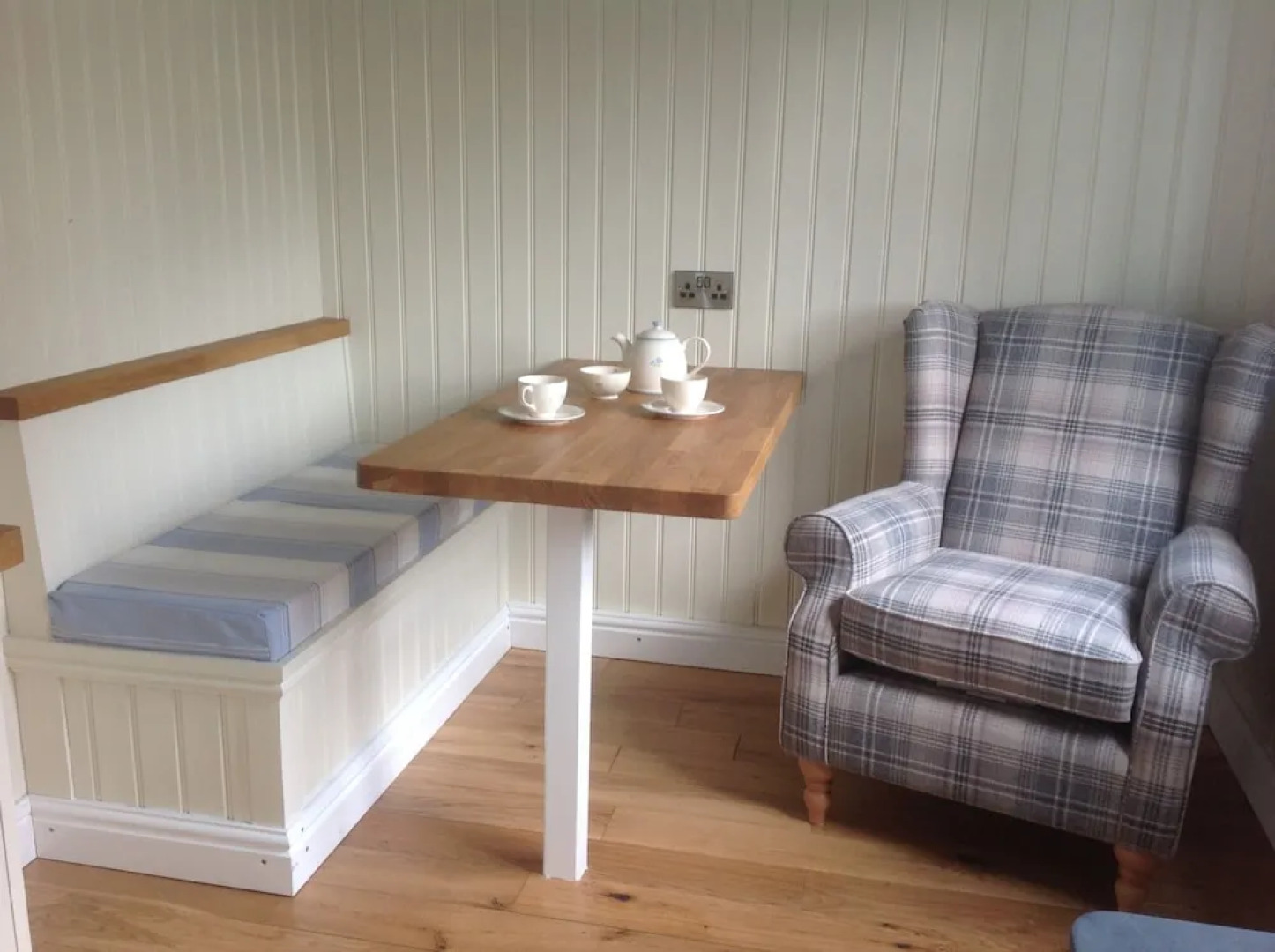 Little Trelawney Shepherd Hut