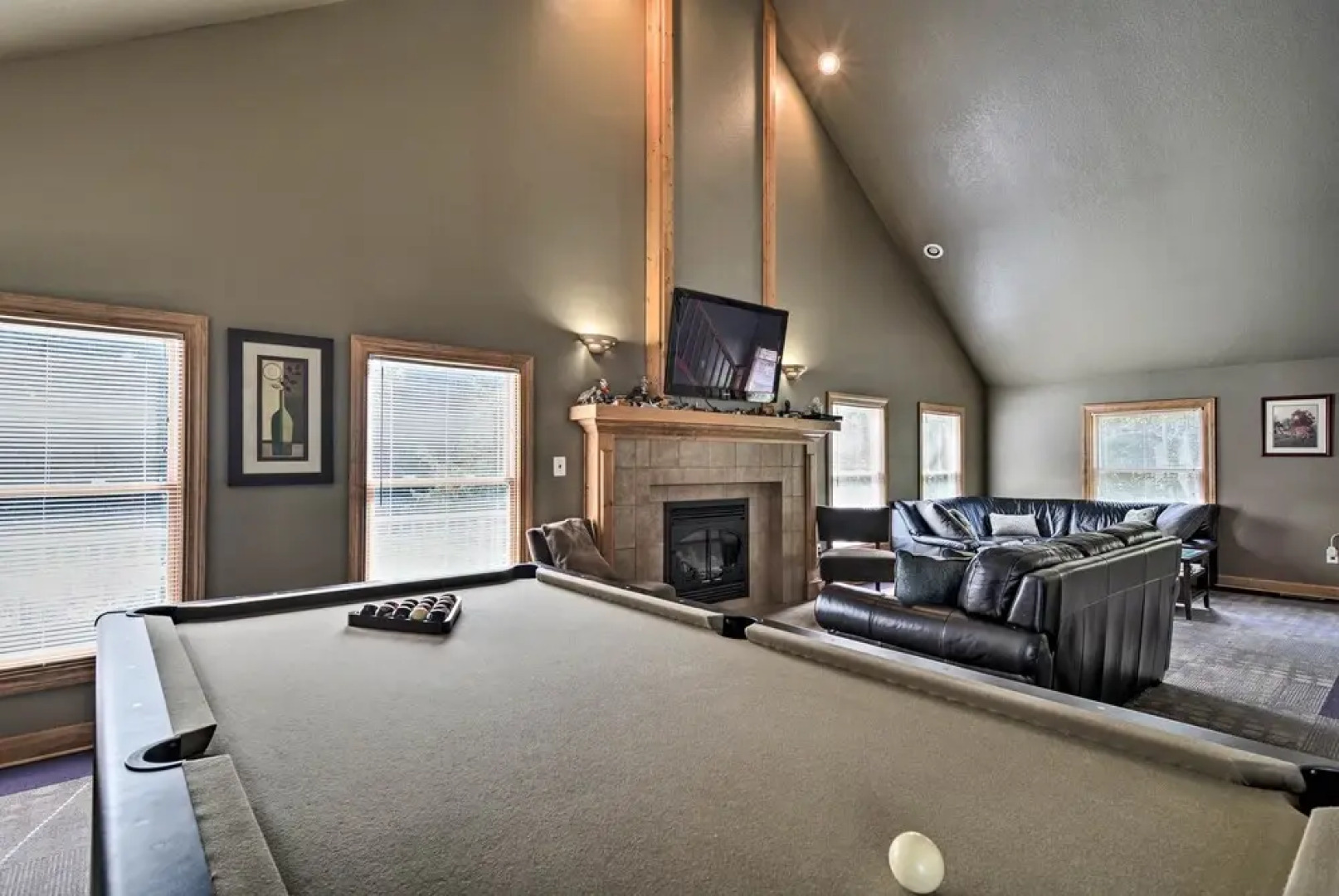Pet-friendly Home Near Lakes & Snowmobile Trails!