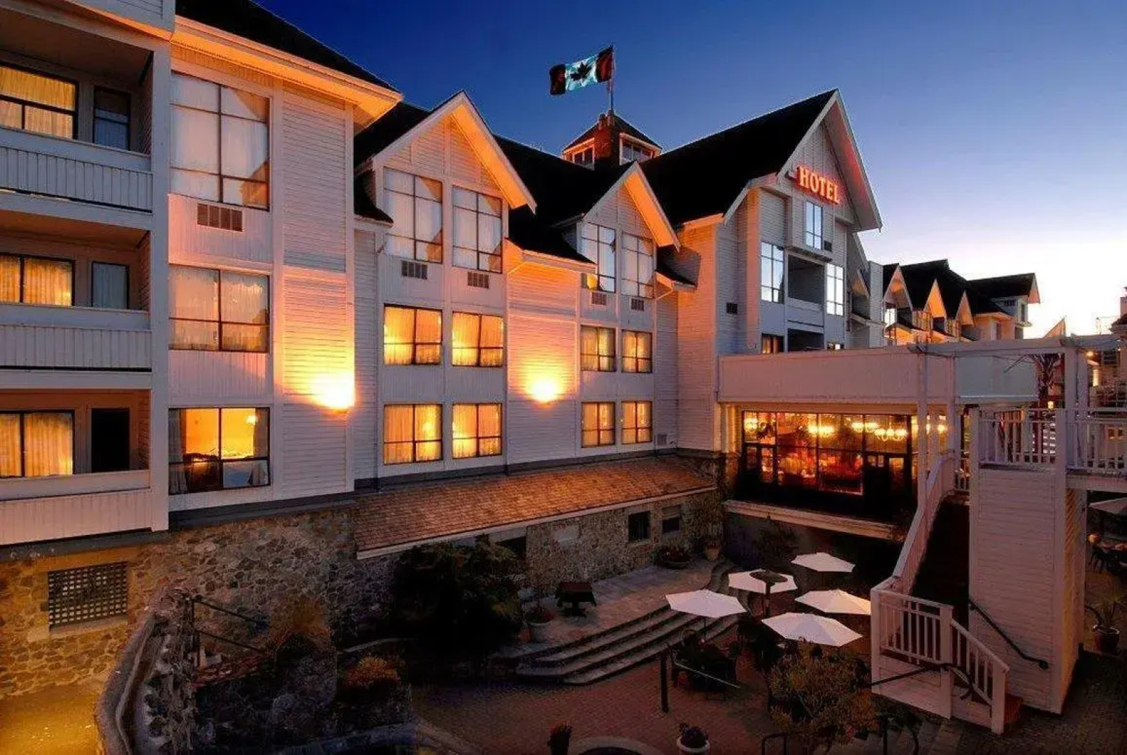 Huntingdon Hotel and Suites