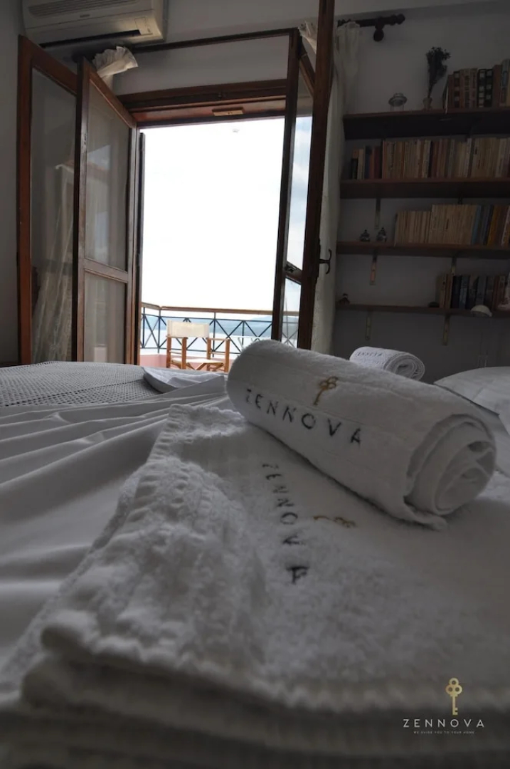Zennova 42 Pirgadikia Sky Sea Home