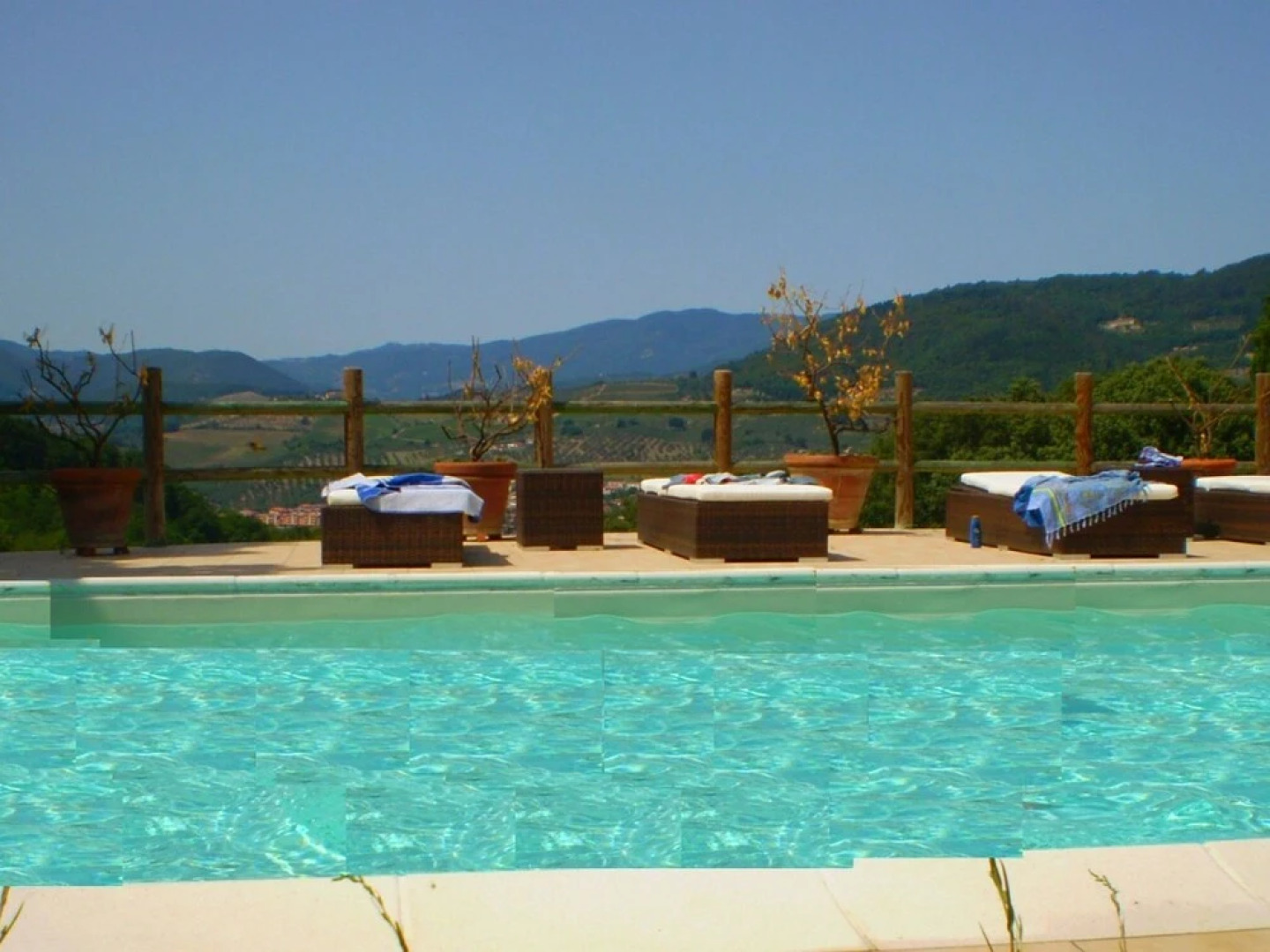 Charming Villa in Tuscany With Swimming Pool