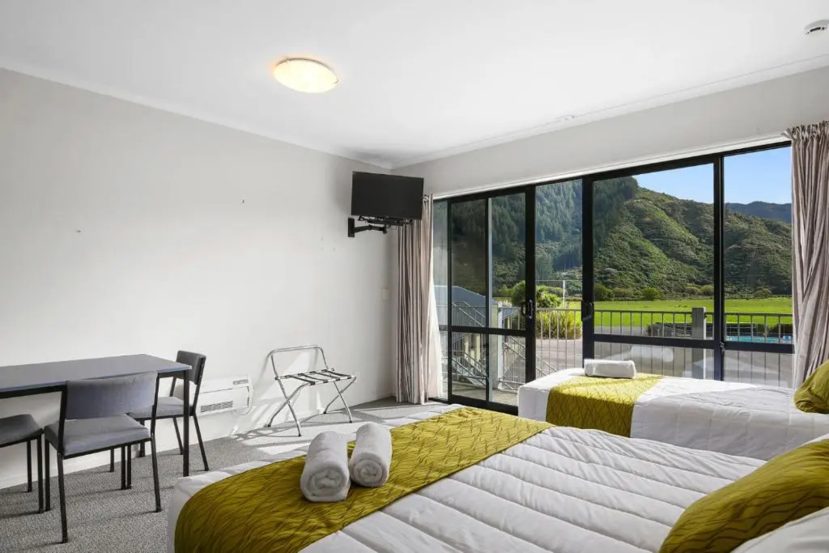 Linkwater 11 - Marlborough Sounds Holiday Unit