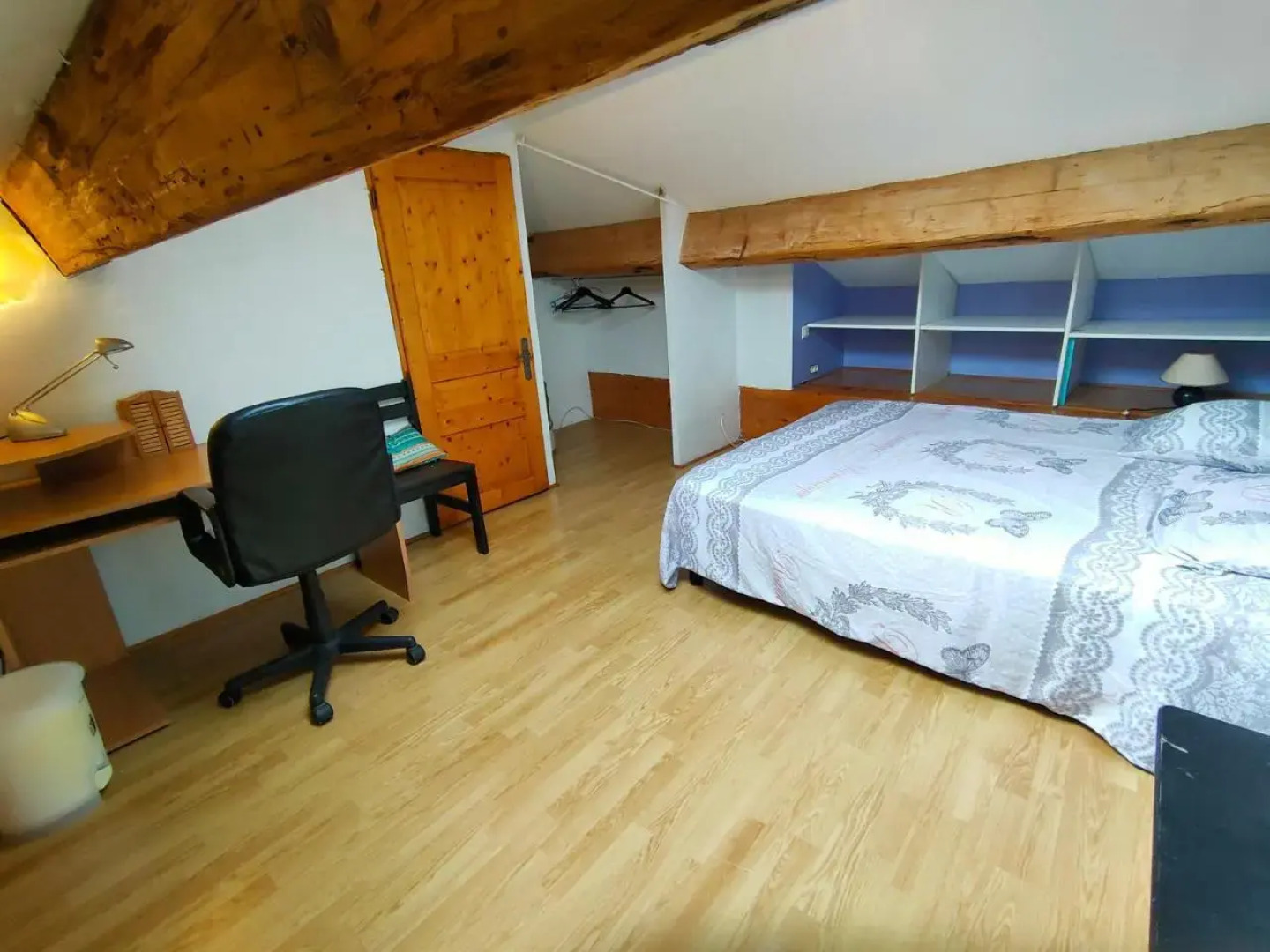 Duplex maison de village, plages, LESCLESDENICOLE