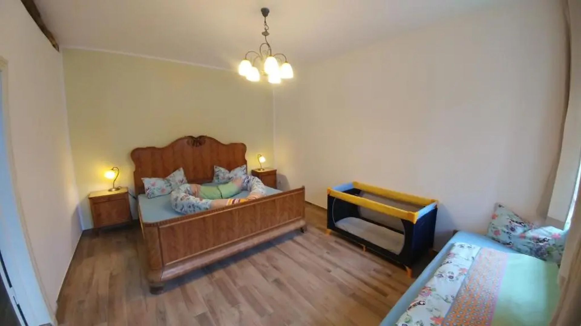 Mirabellenhof - Kleine Ferienwohnung mit Altstadtblick