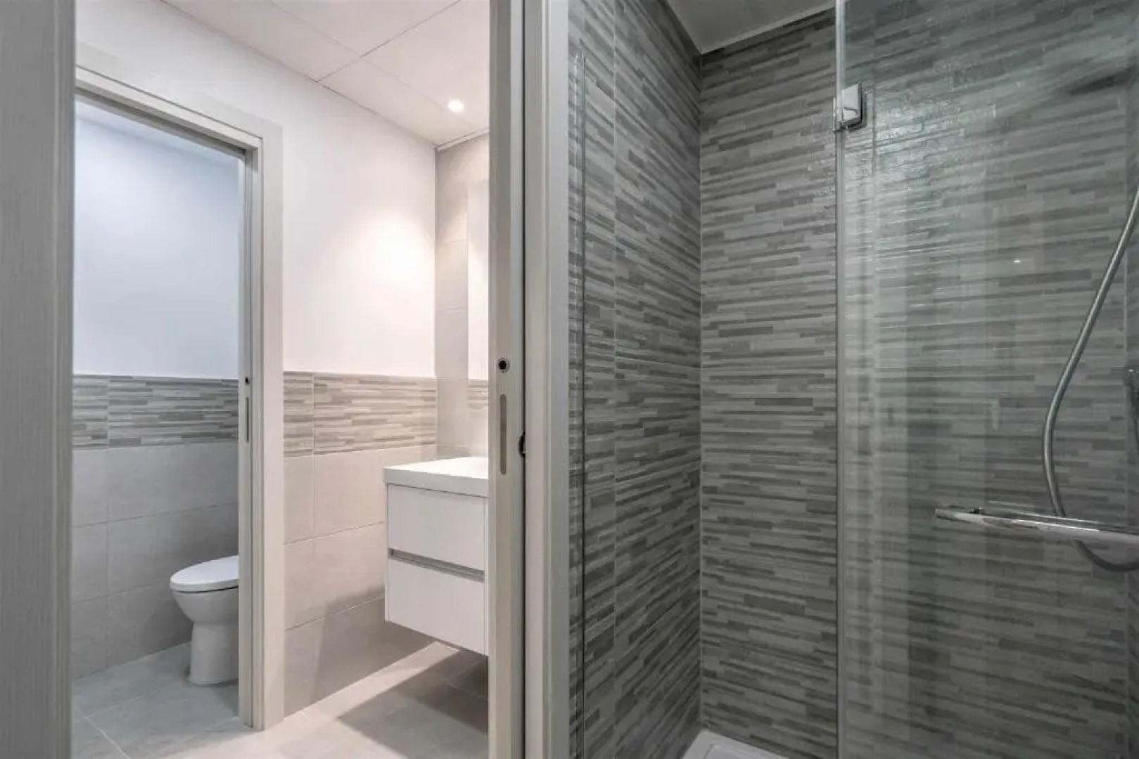 Girasol apartamento para 4 personas con piscina communitaria