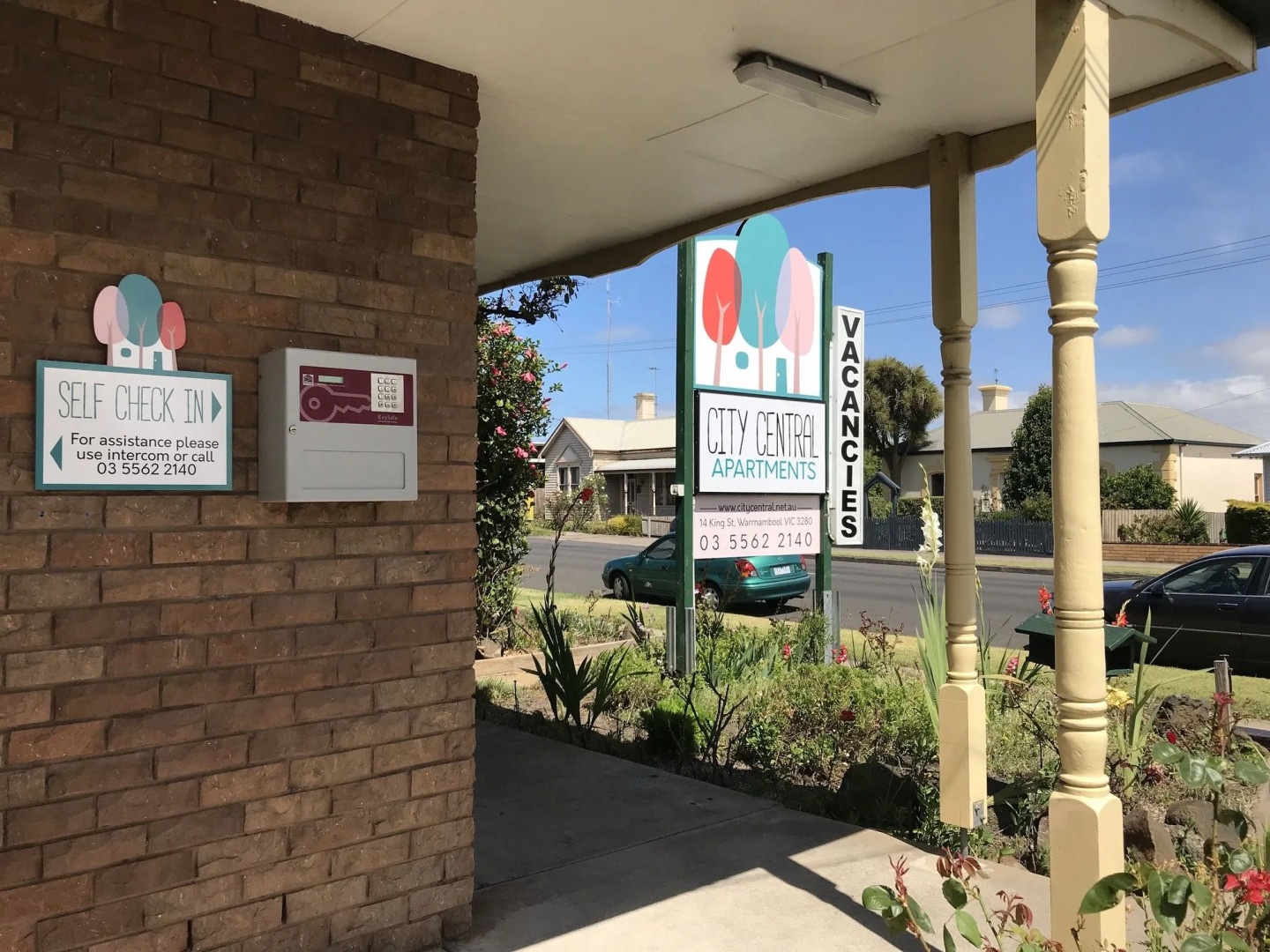 Botanic City Apartments