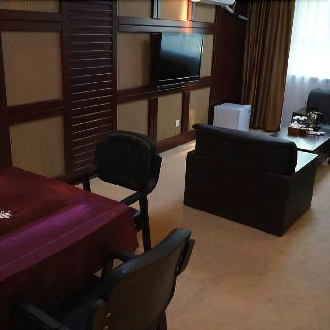 Sutong Holiday Hotel