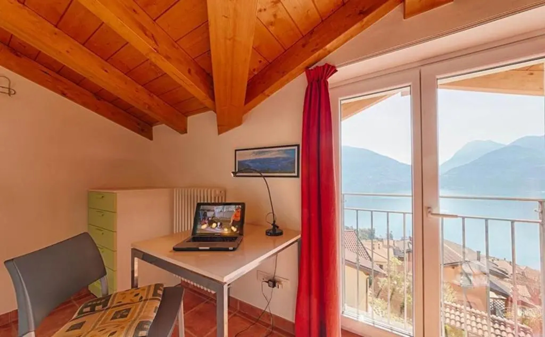 2-Bedroom Lakeview Apartment Mastena Belvedere