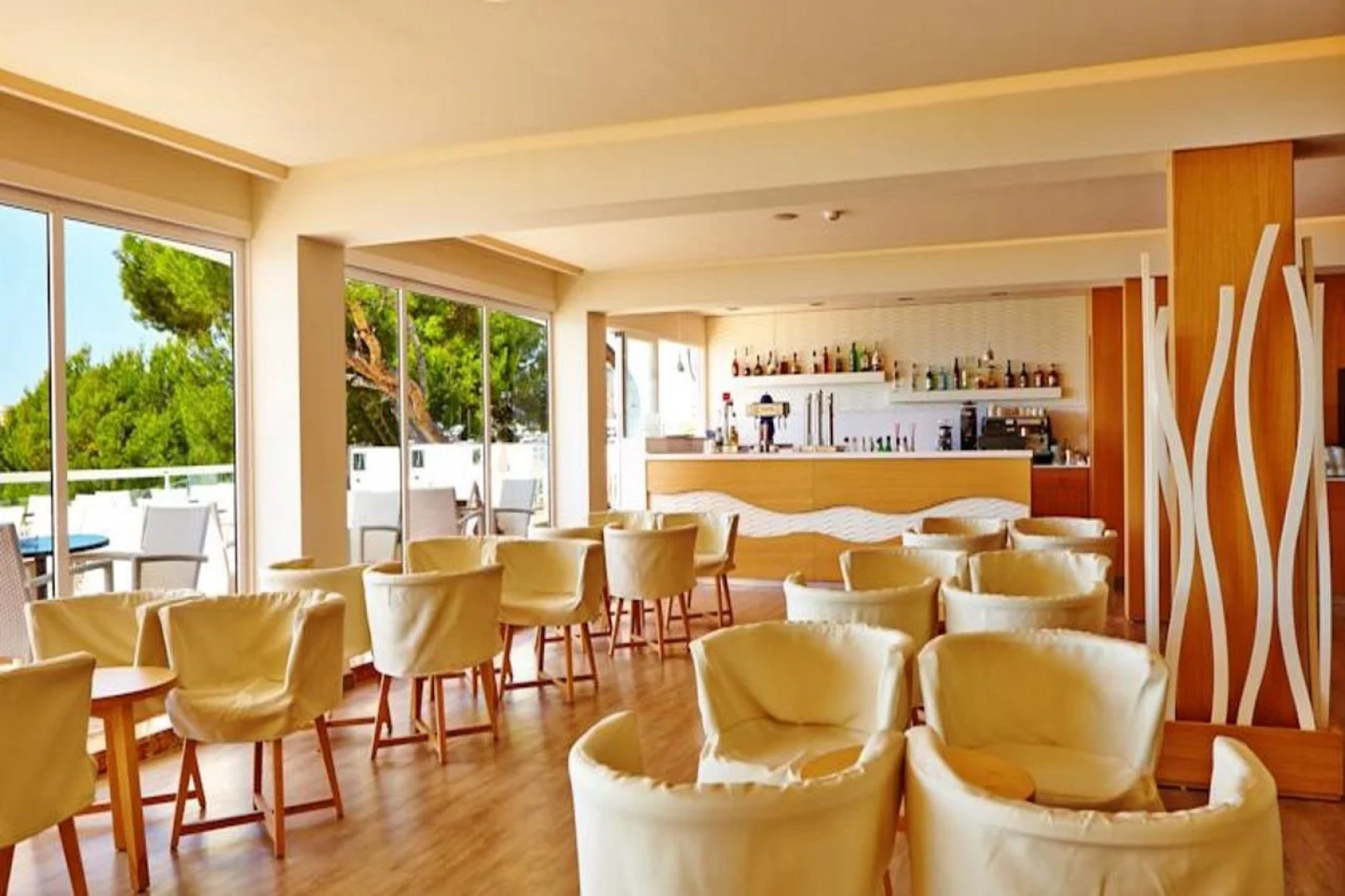 Flamboyan Caribe Hotel & Spa