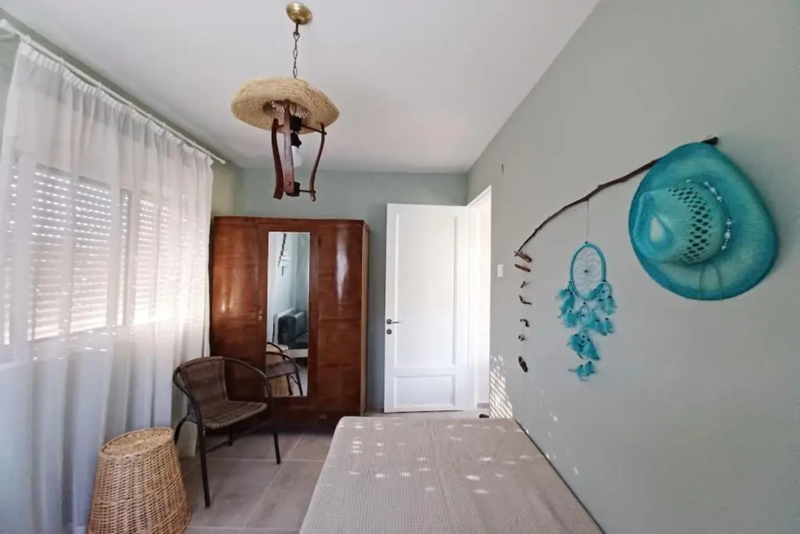 Ευχάριστο εξοχικό σπίτι με κήπο και parking