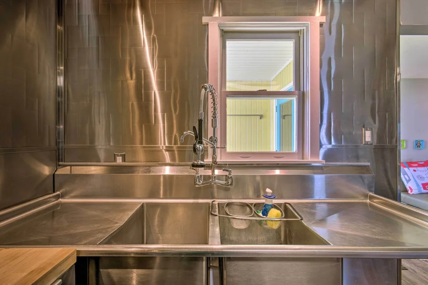 Riverfront New Bern House: Gourmet Kitchen & View!