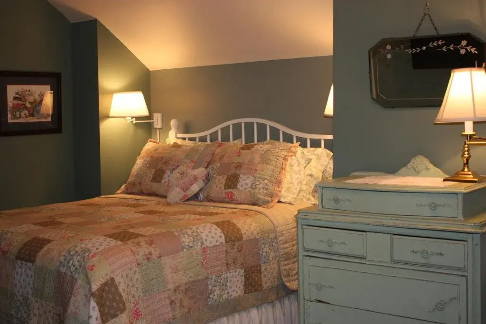 The Cotton Palace Bed and Breakfast