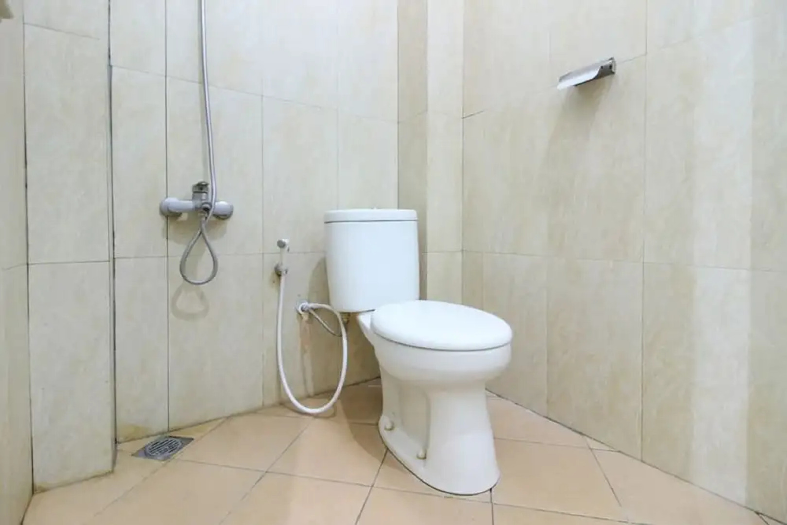 RedDoorz @ Condong Catur 2