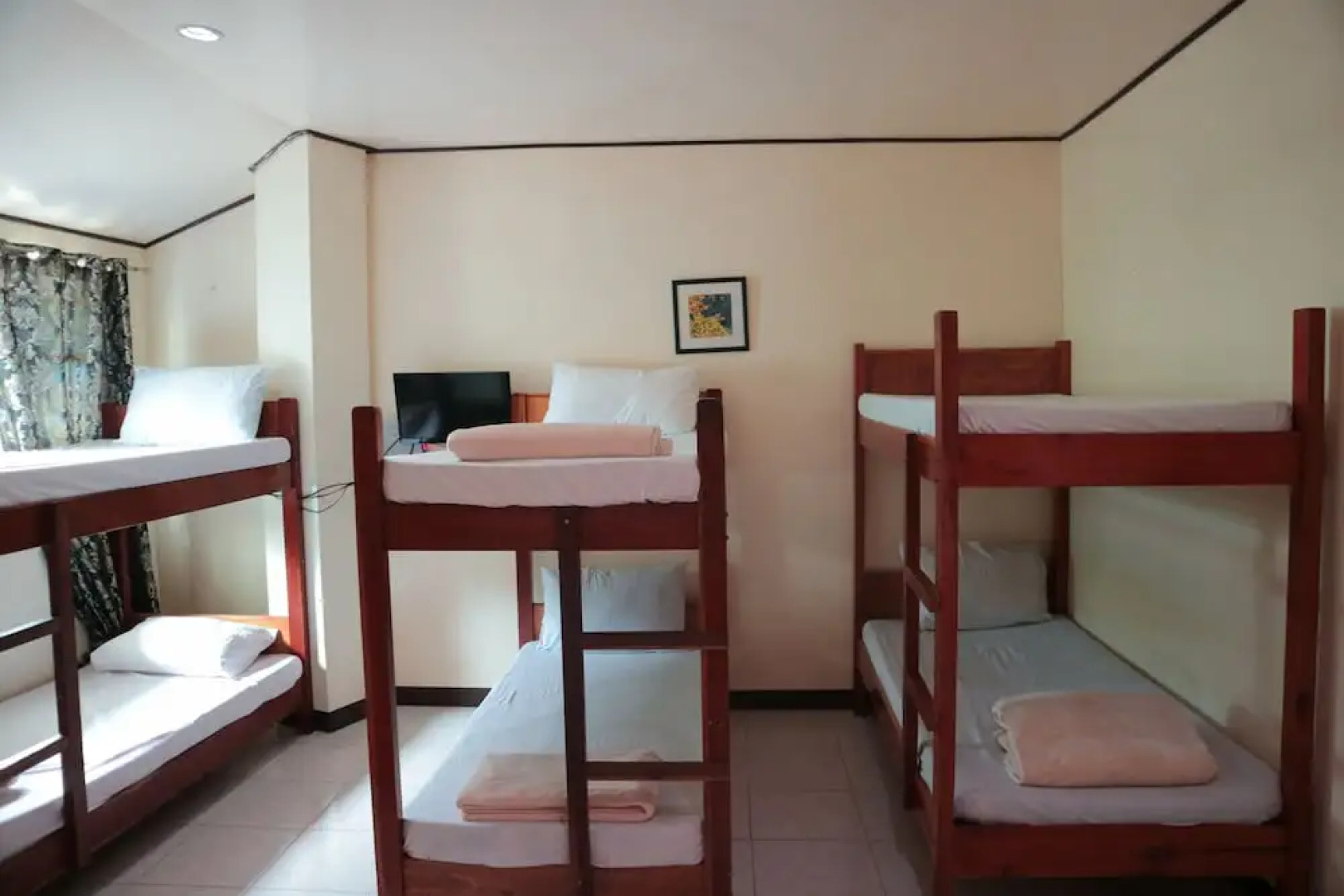 S-E Hotel and Residence