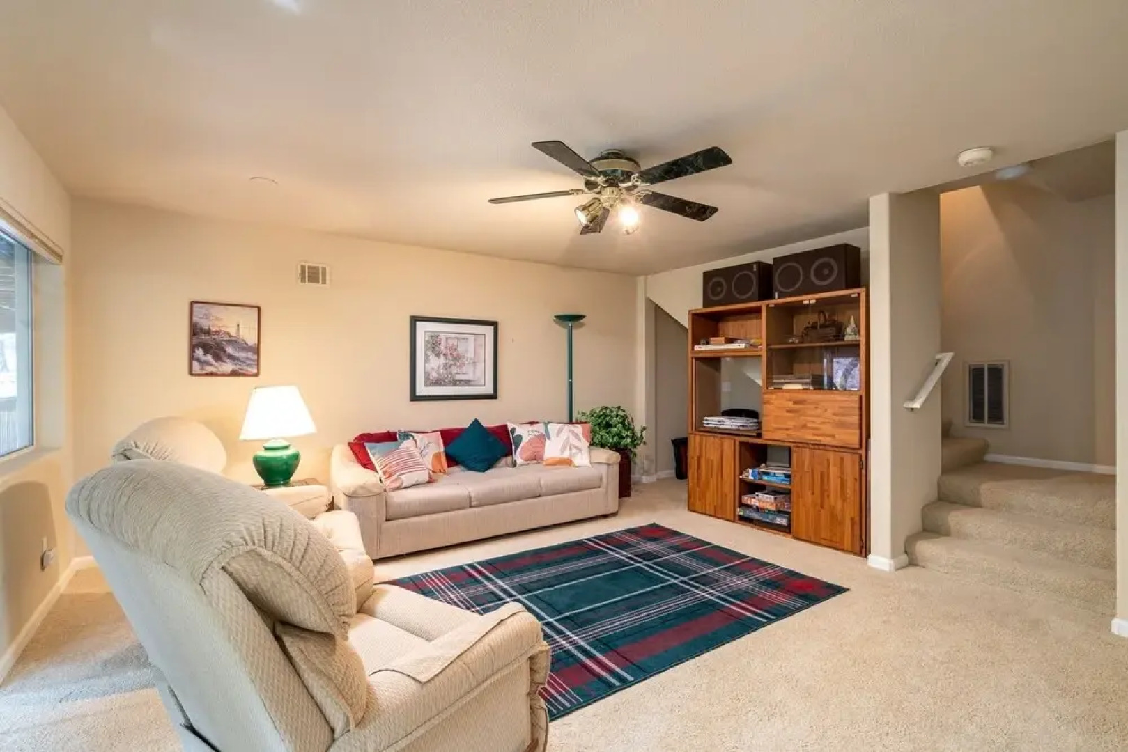 Happy Trails - Updated Home with Cozy Sunroom by Yosemite Region Resorts