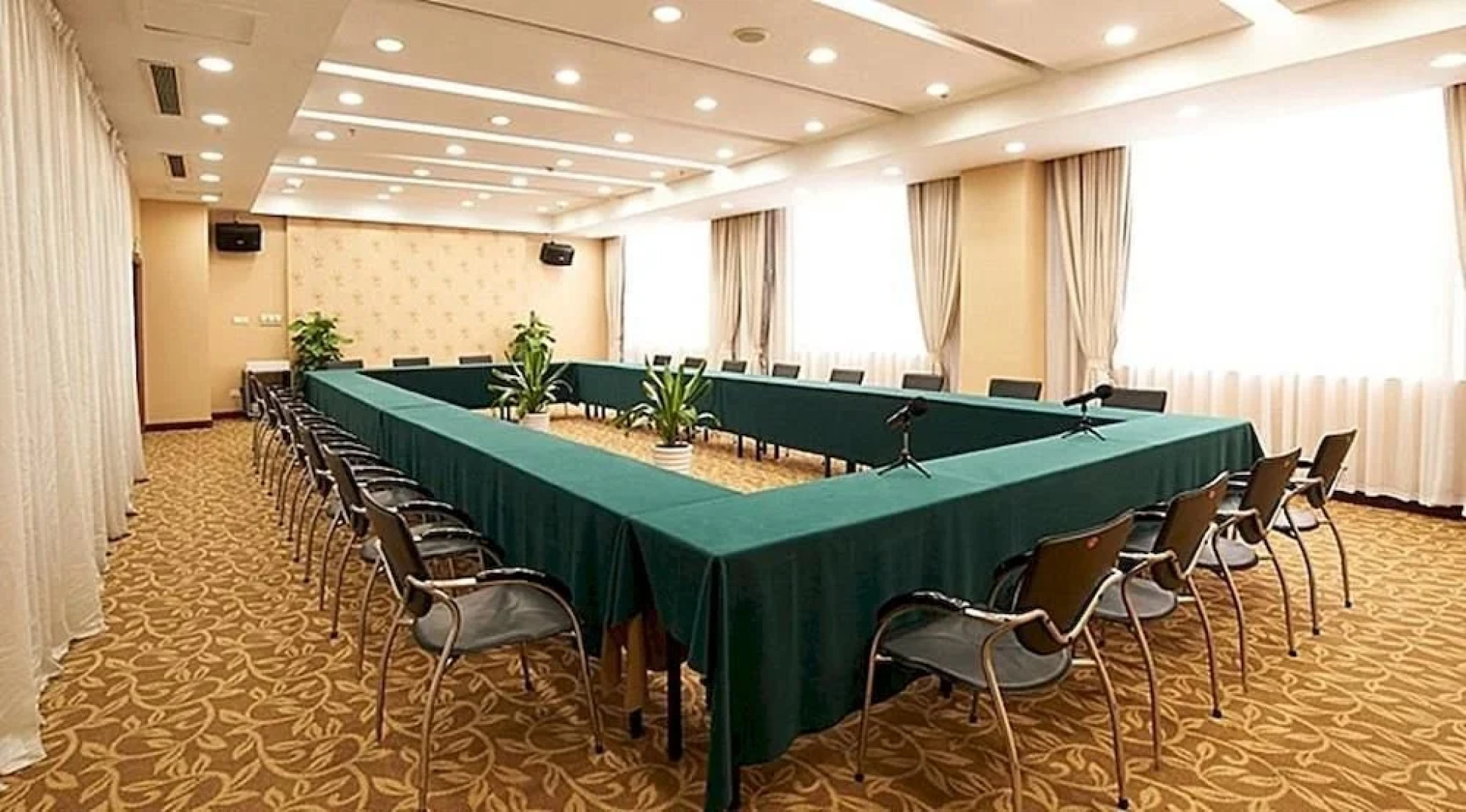 Ningbo Asia Pacific Four Seasons Hotels