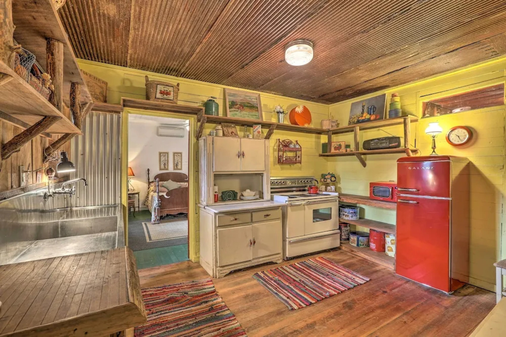 Rustic Cabin in the Woods: 2-acre Fishing Pond!