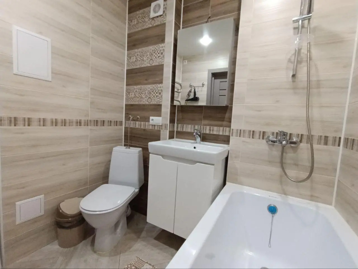 EasyRent на улице Дыбенко 27А