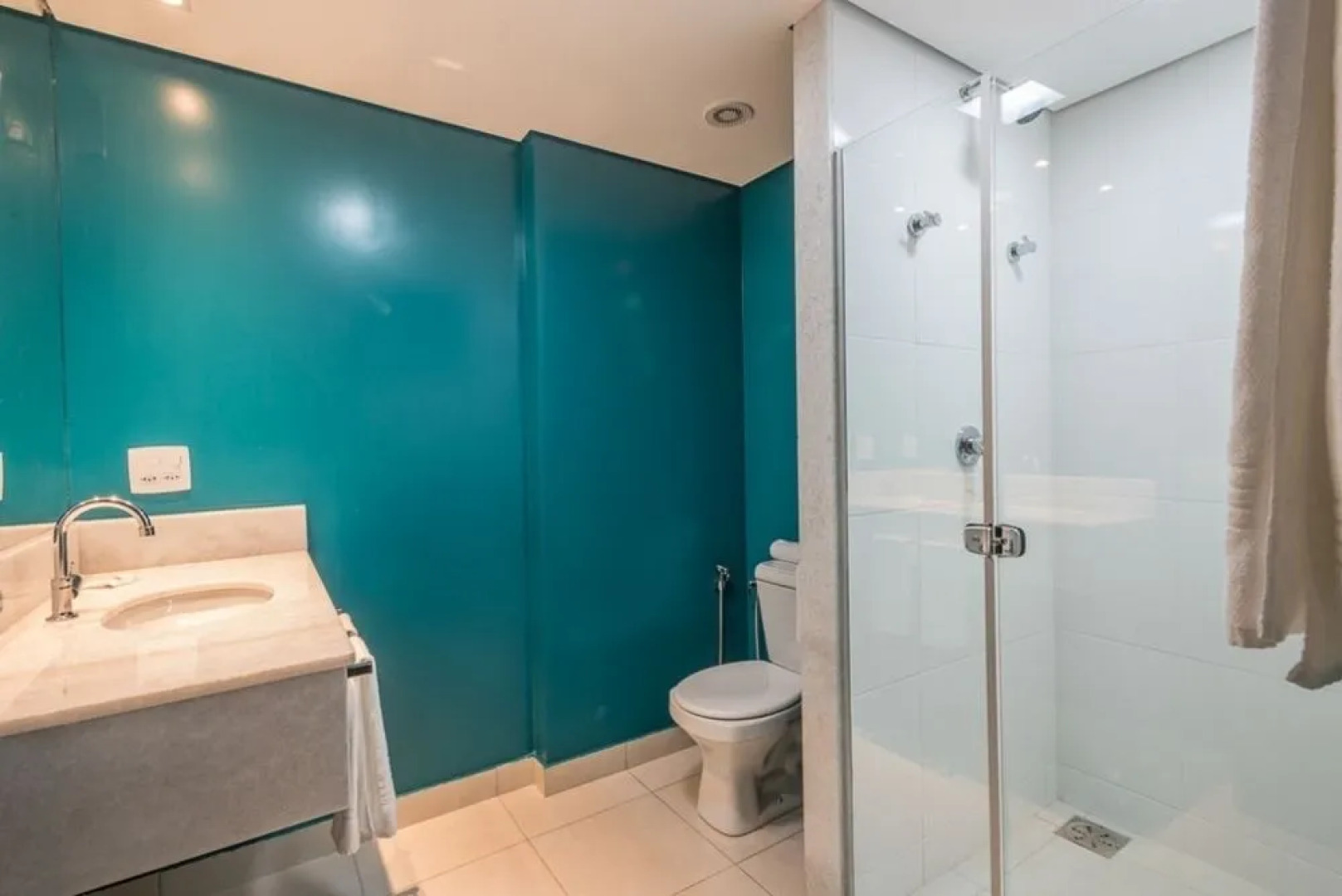 Suntory Business Hotel