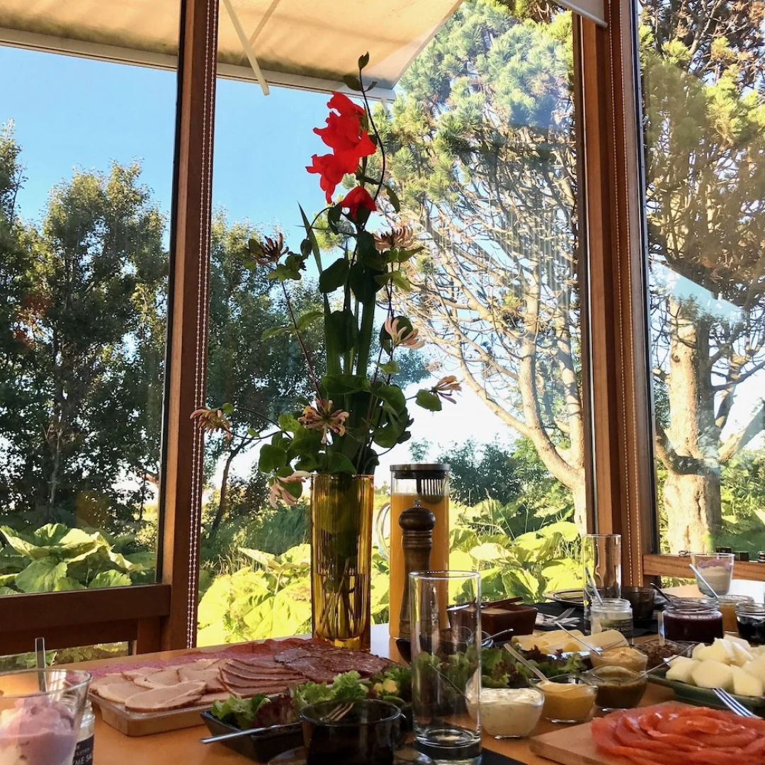 Eyvindarholt Guesthouse